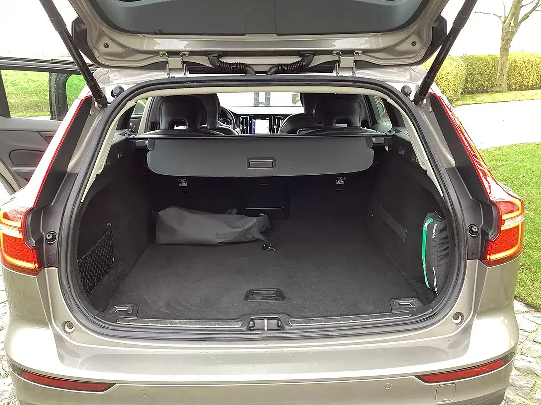 Volvo V60 - Thumbnail 10