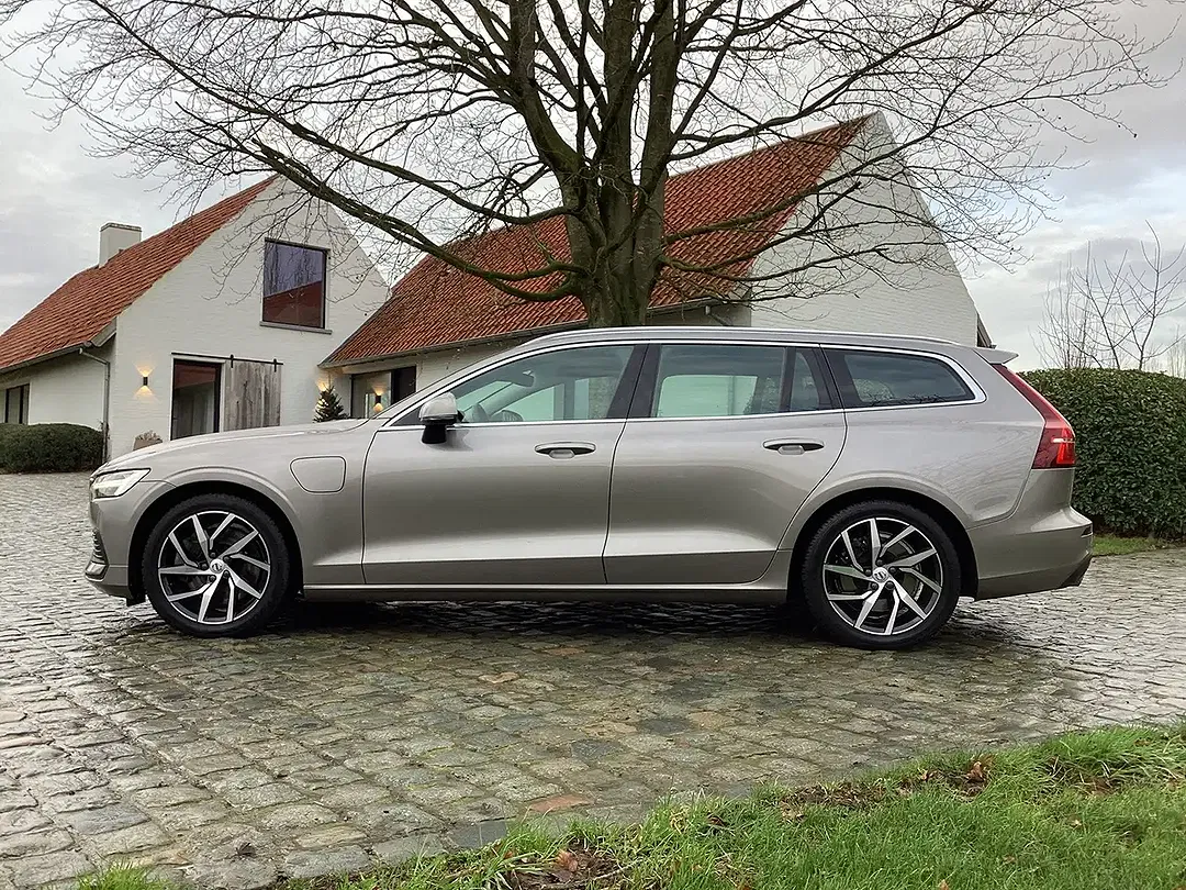 Volvo V60 - Thumbnail 6