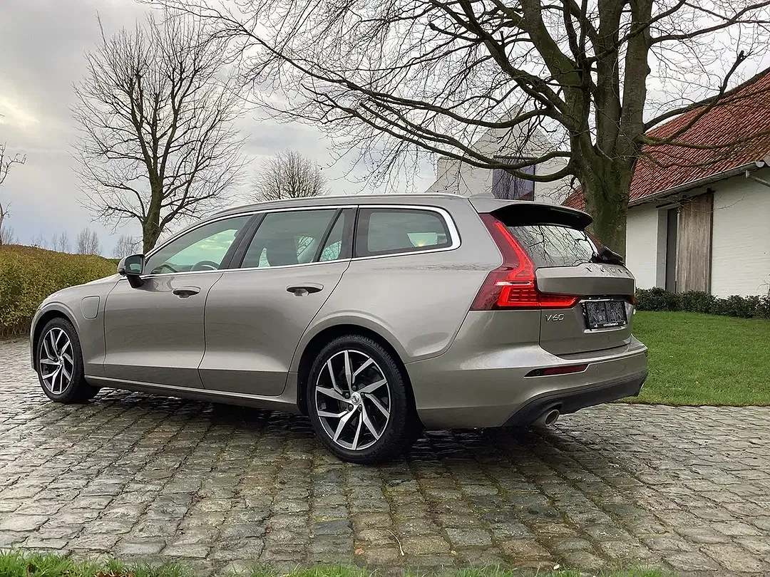 Volvo V60 - Thumbnail 9