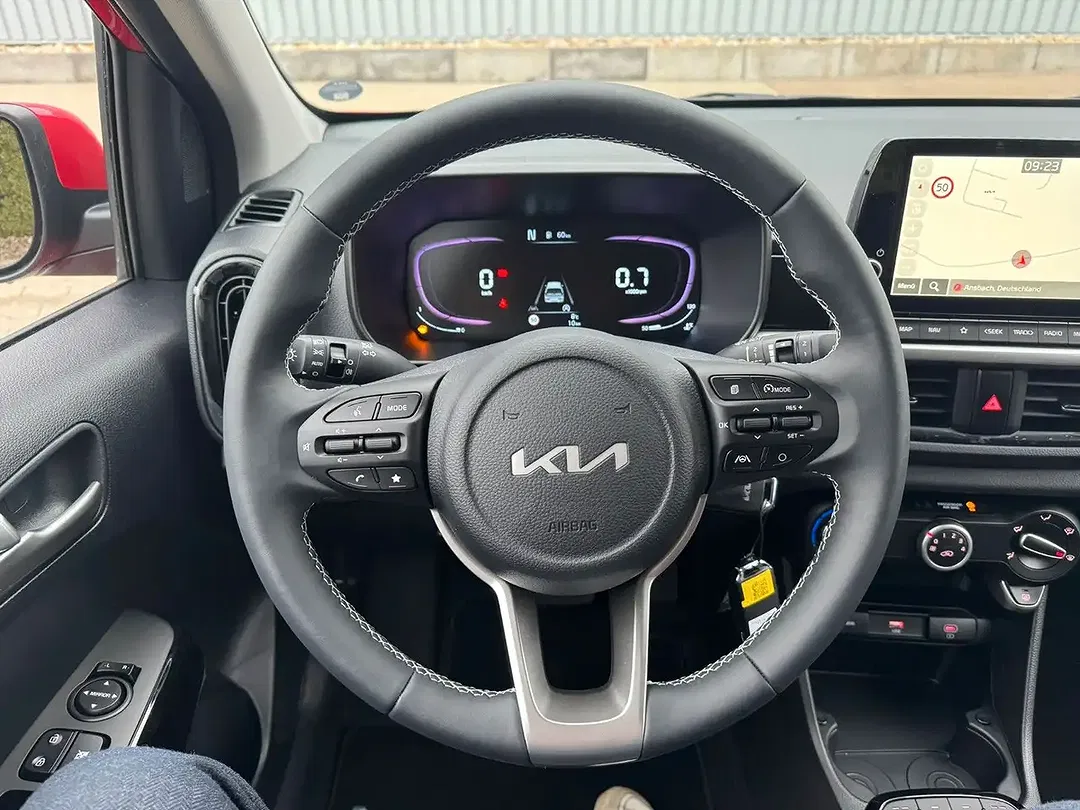 Kia Picanto - Thumbnail 13