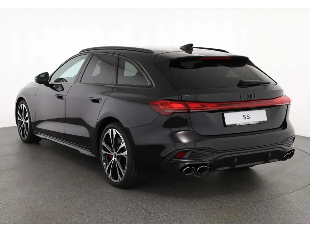 Audi S5 - Thumbnail 3