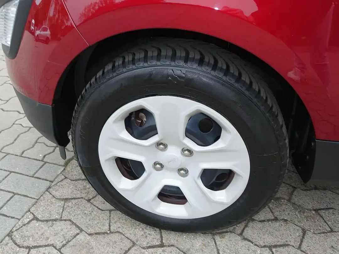 Ford EcoSport - Thumbnail 6