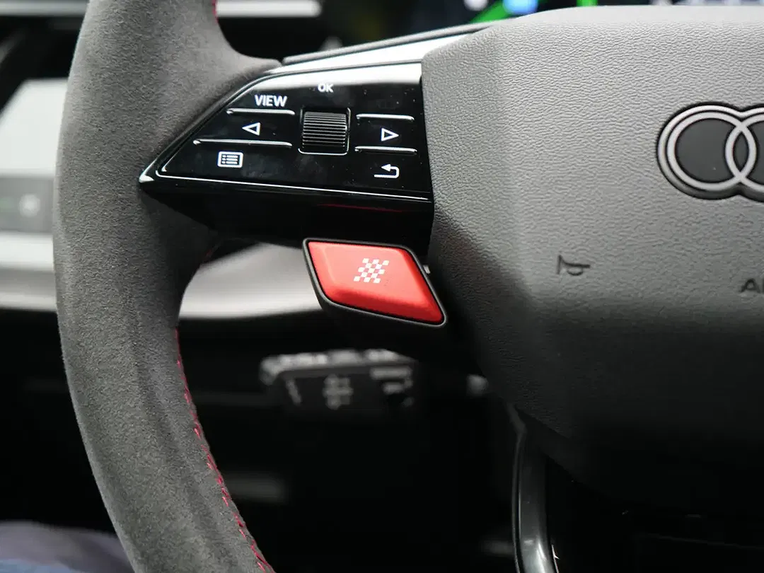 Audi RS3 - Thumbnail 13