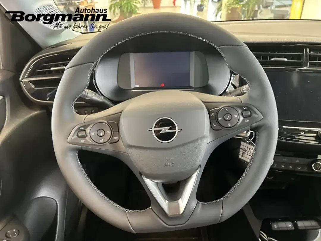 Opel Corsa - Thumbnail 10