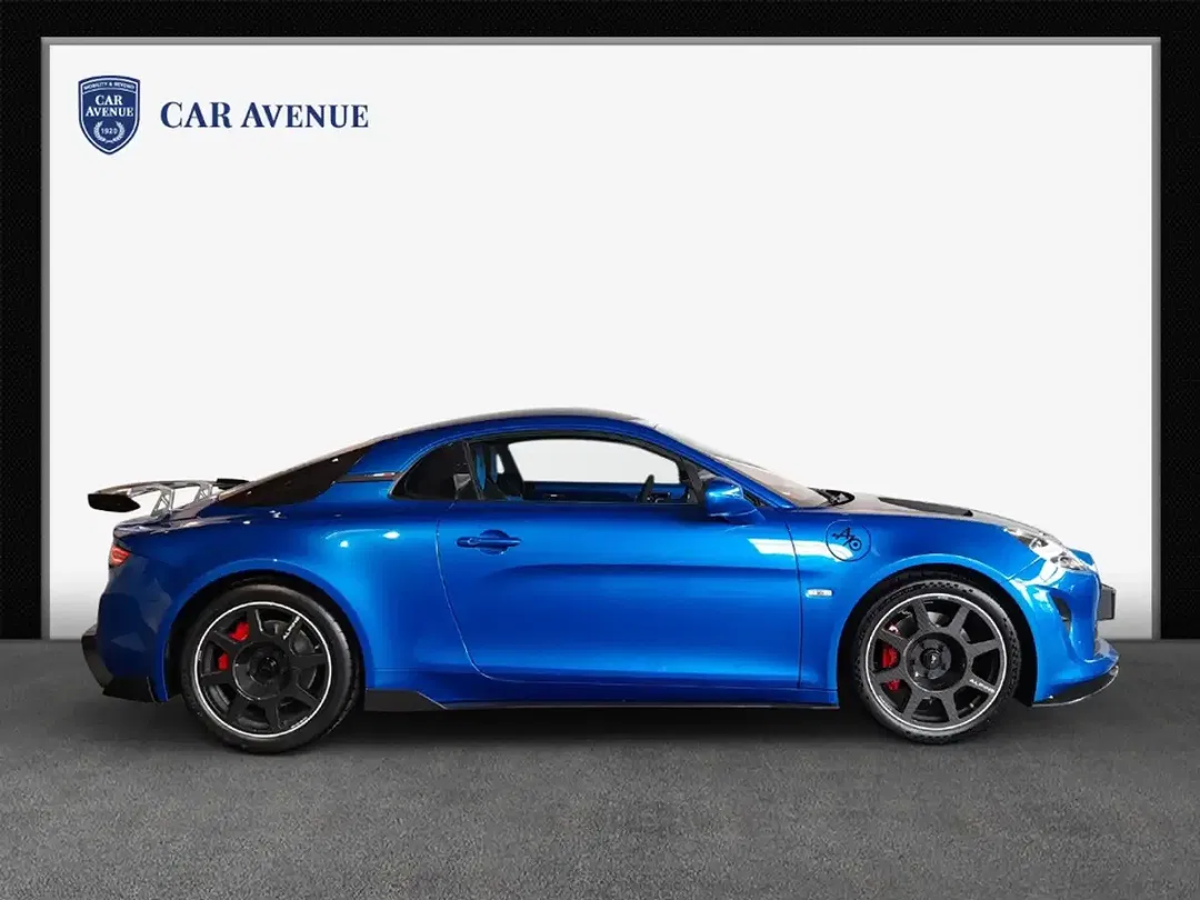 Alpine A110 - Thumbnail 2