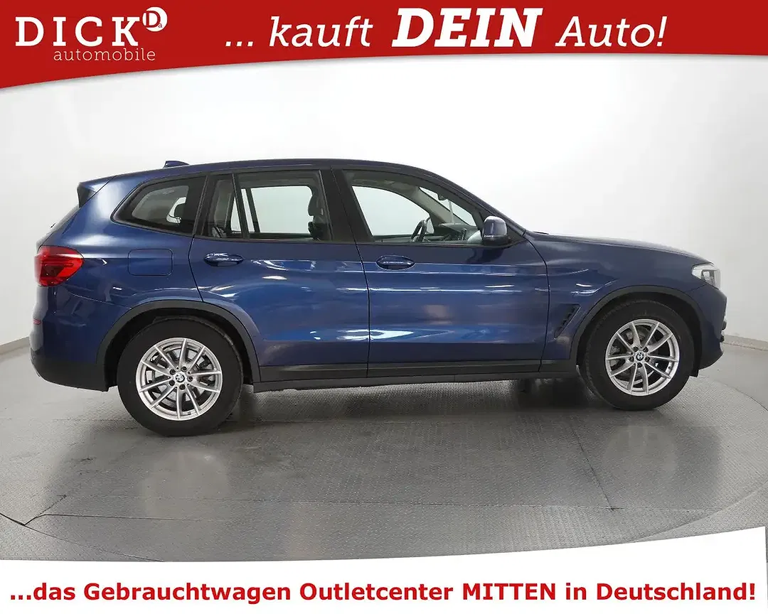 BMW X3 - Thumbnail 2
