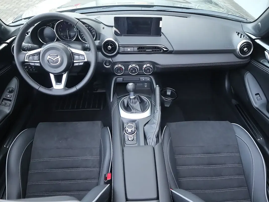 Mazda MX-5 - Thumbnail 13