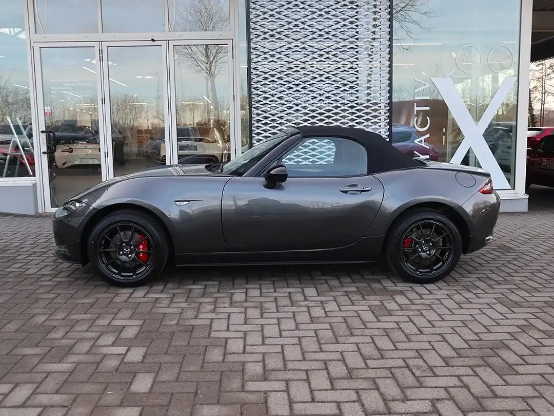 Mazda MX-5 - Thumbnail 2