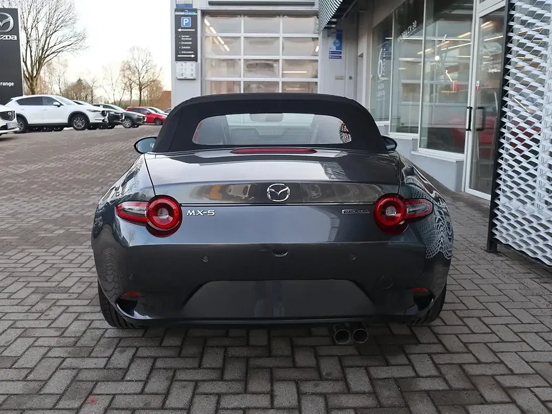 Mazda MX-5 - Thumbnail 5