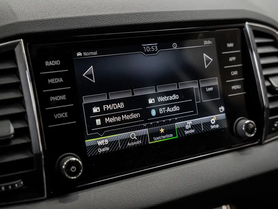 Skoda Karoq - Thumbnail 12