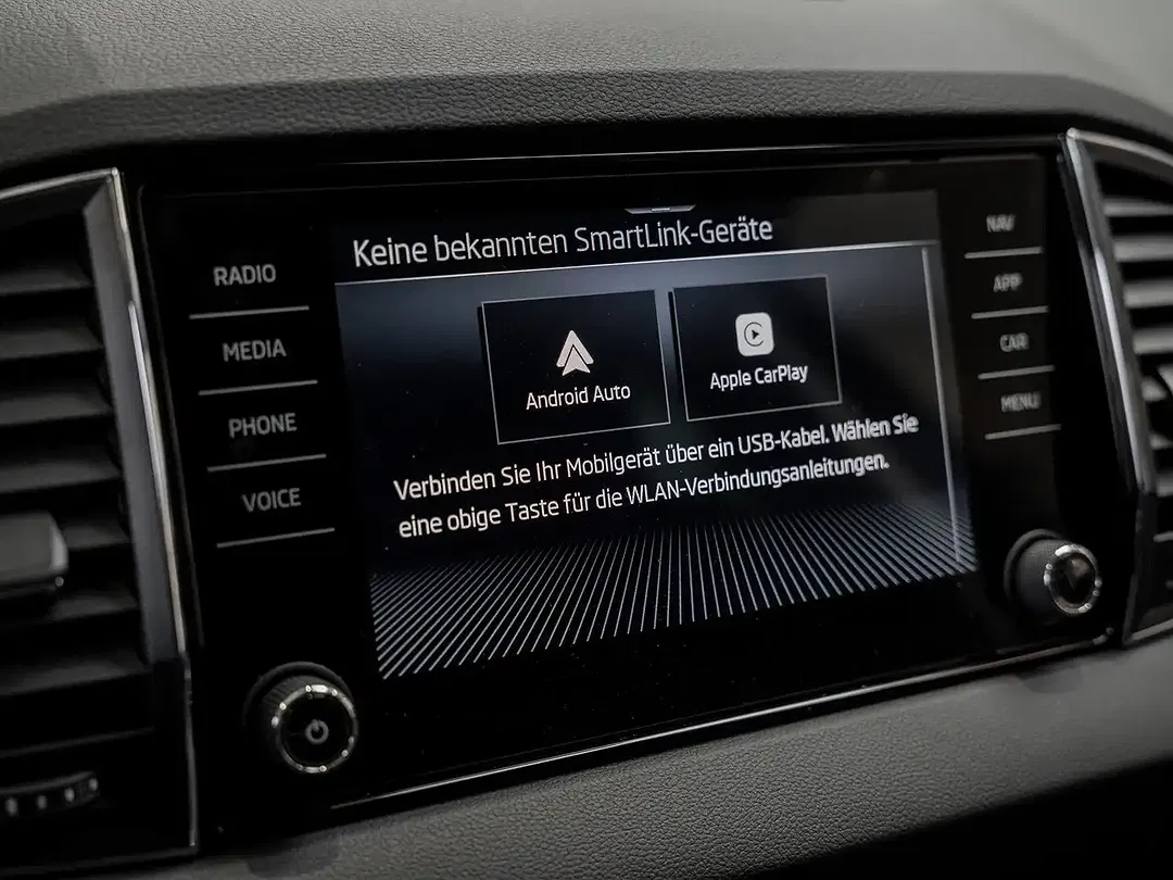 Skoda Karoq - Thumbnail 14