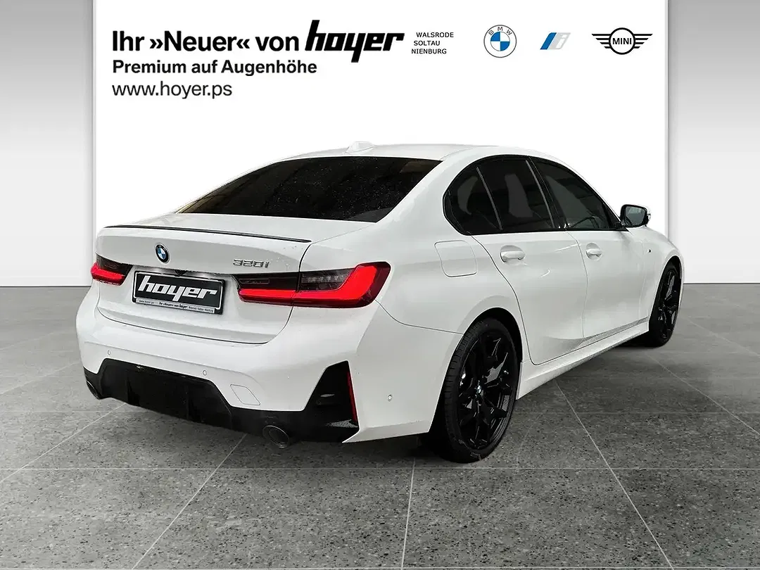 BMW 320 - Thumbnail 2
