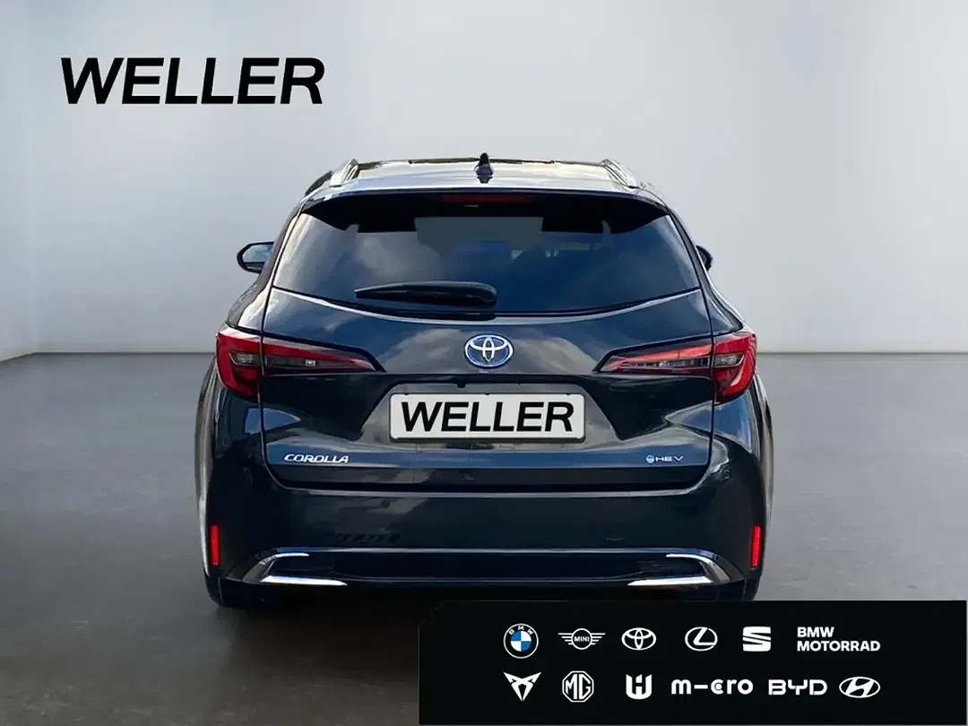 Toyota Corolla - Thumbnail 5