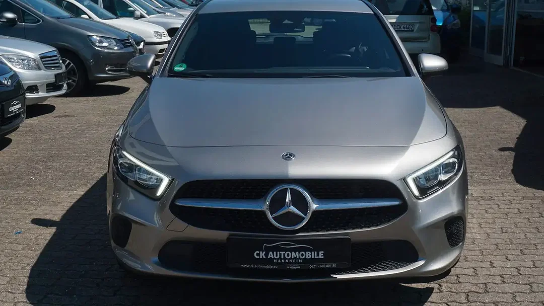 Mercedes-Benz A 220 - Afbeelding 1