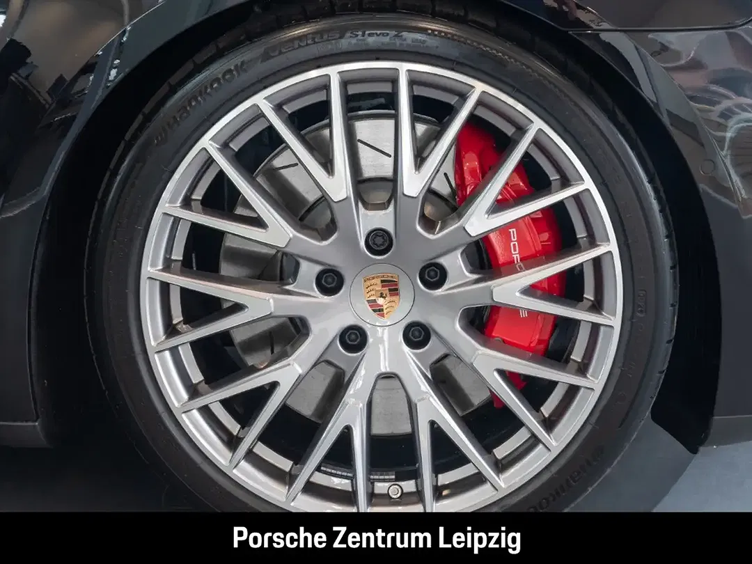 Porsche Panamera - Thumbnail 11