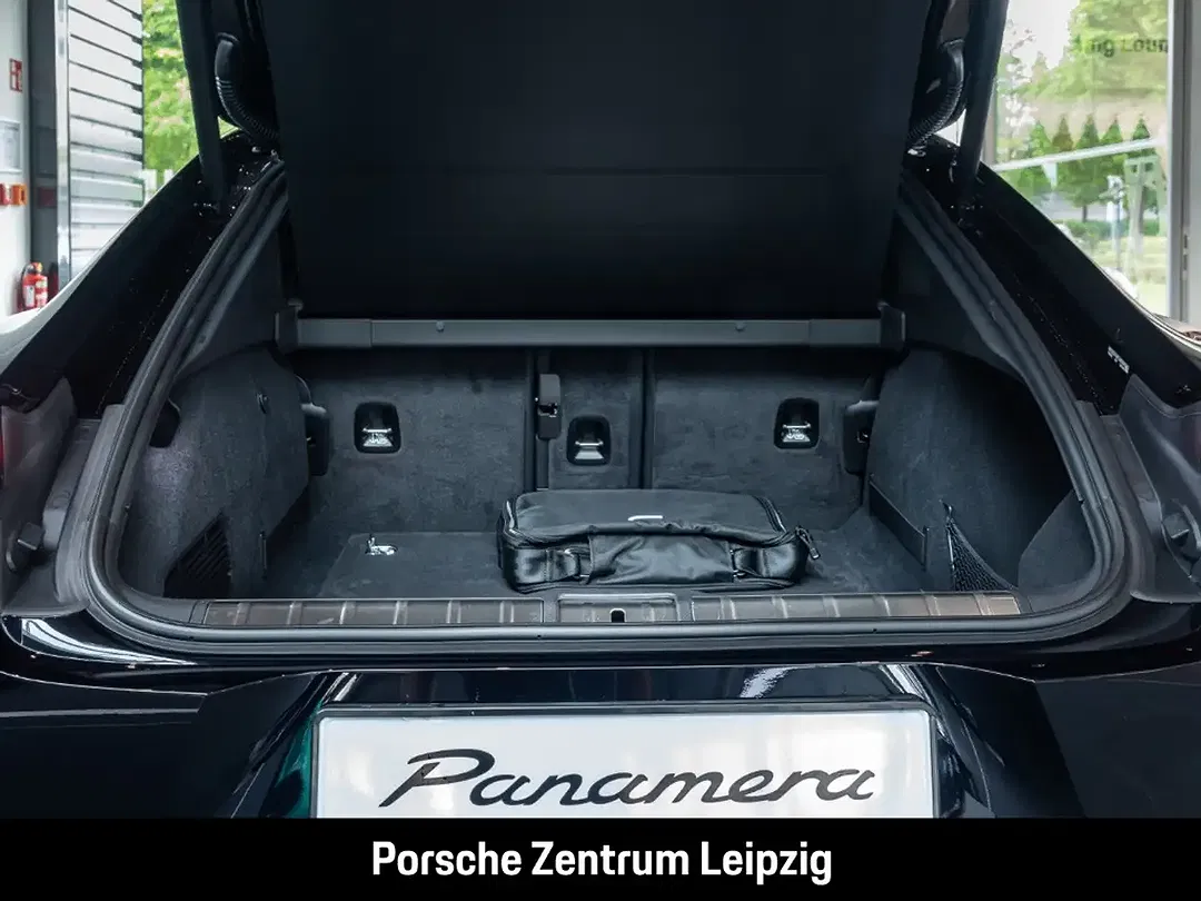 Porsche Panamera - Thumbnail 13