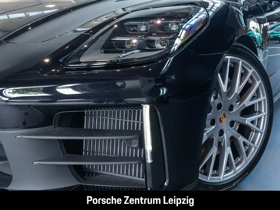 Porsche Panamera - Thumbnail 8