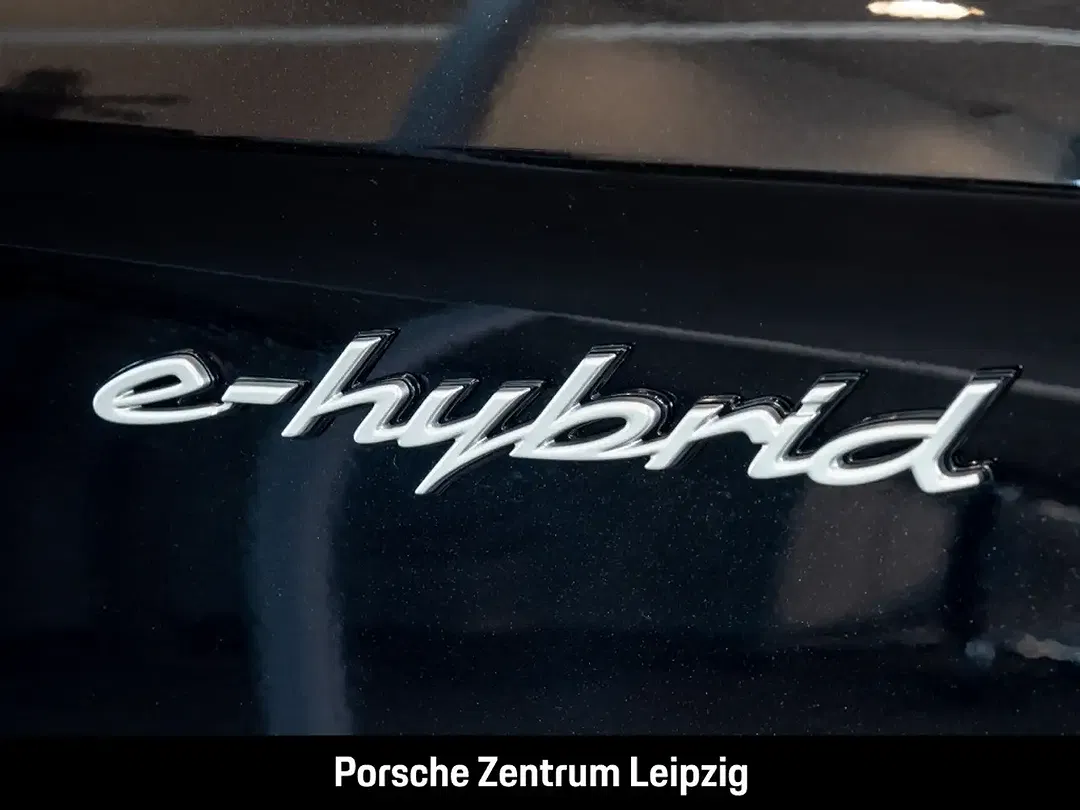 Porsche Panamera - Thumbnail 9