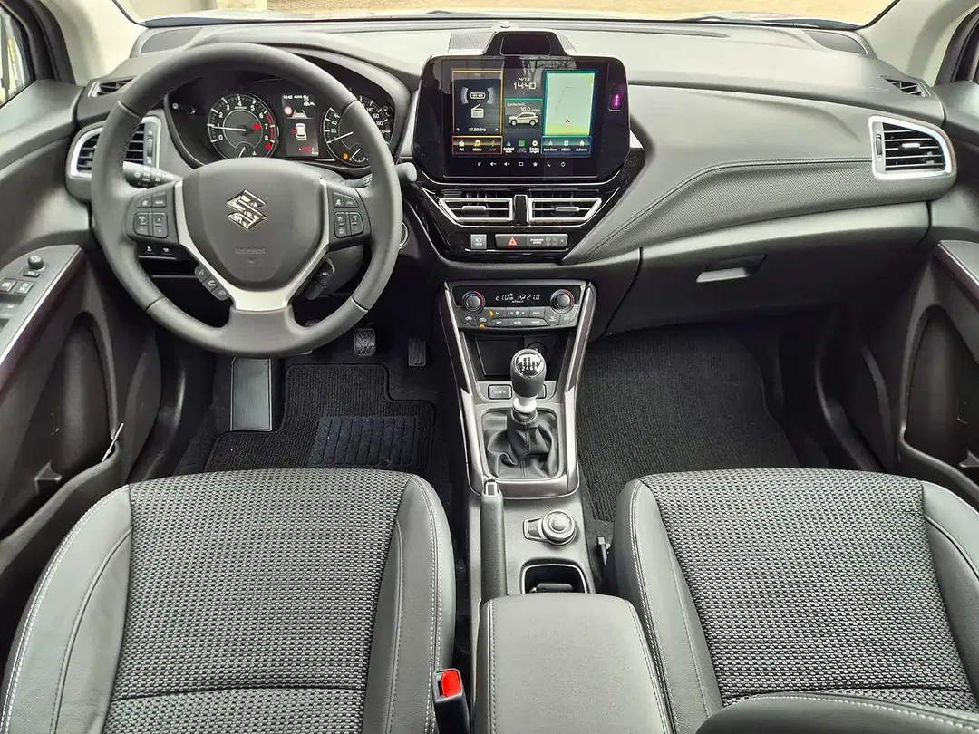 Suzuki S-Cross - Thumbnail 10