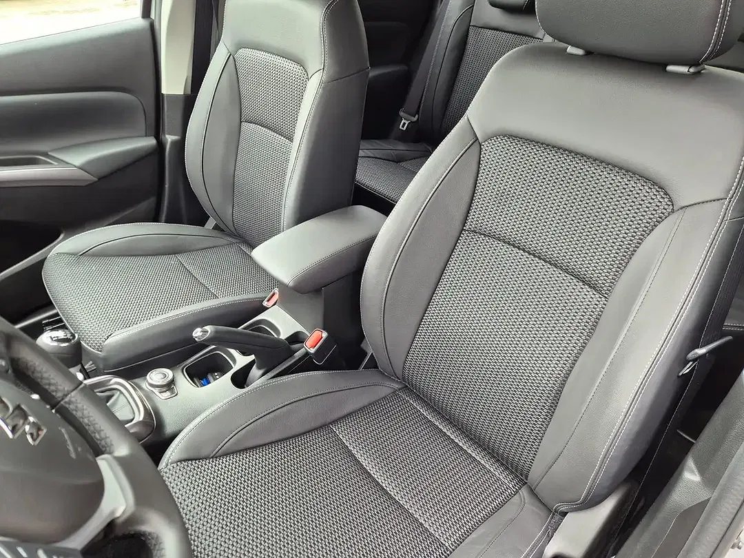 Suzuki S-Cross - Thumbnail 11