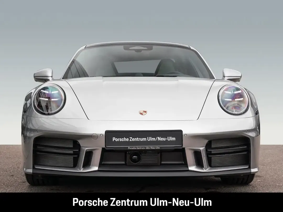 Porsche 992 - Thumbnail 6