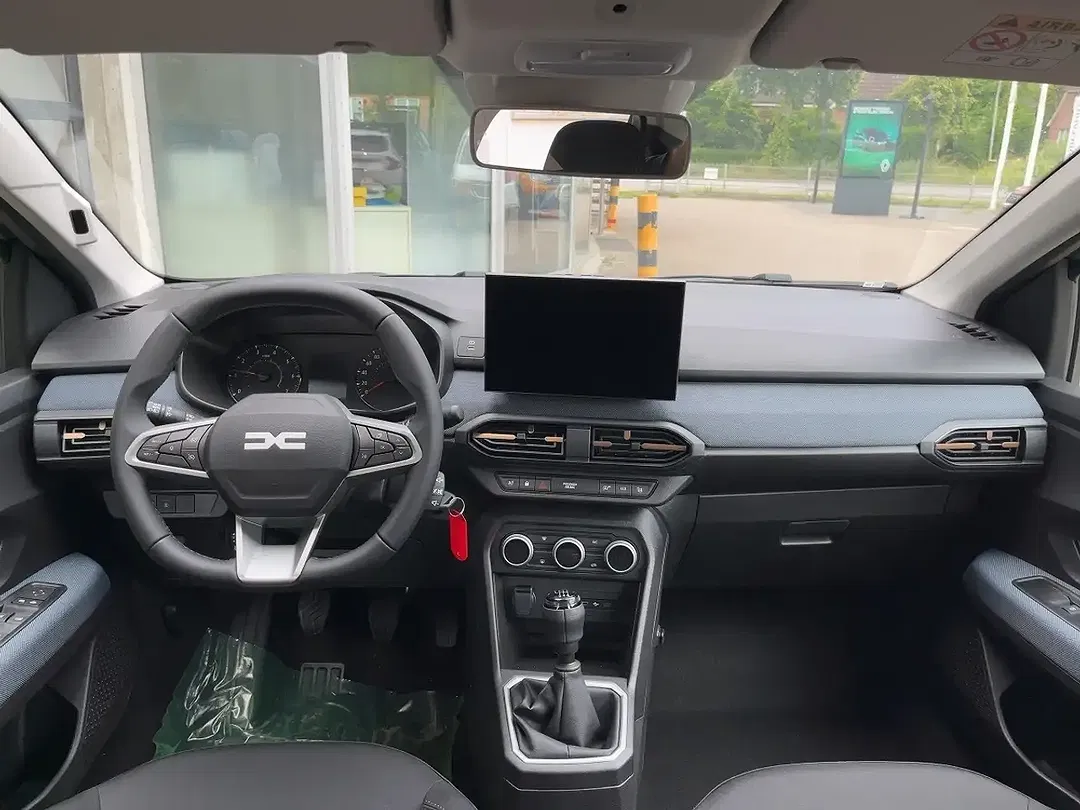 Dacia Sandero - Thumbnail 8