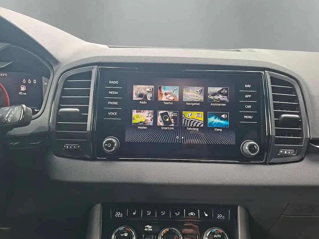Skoda Karoq - Thumbnail 11