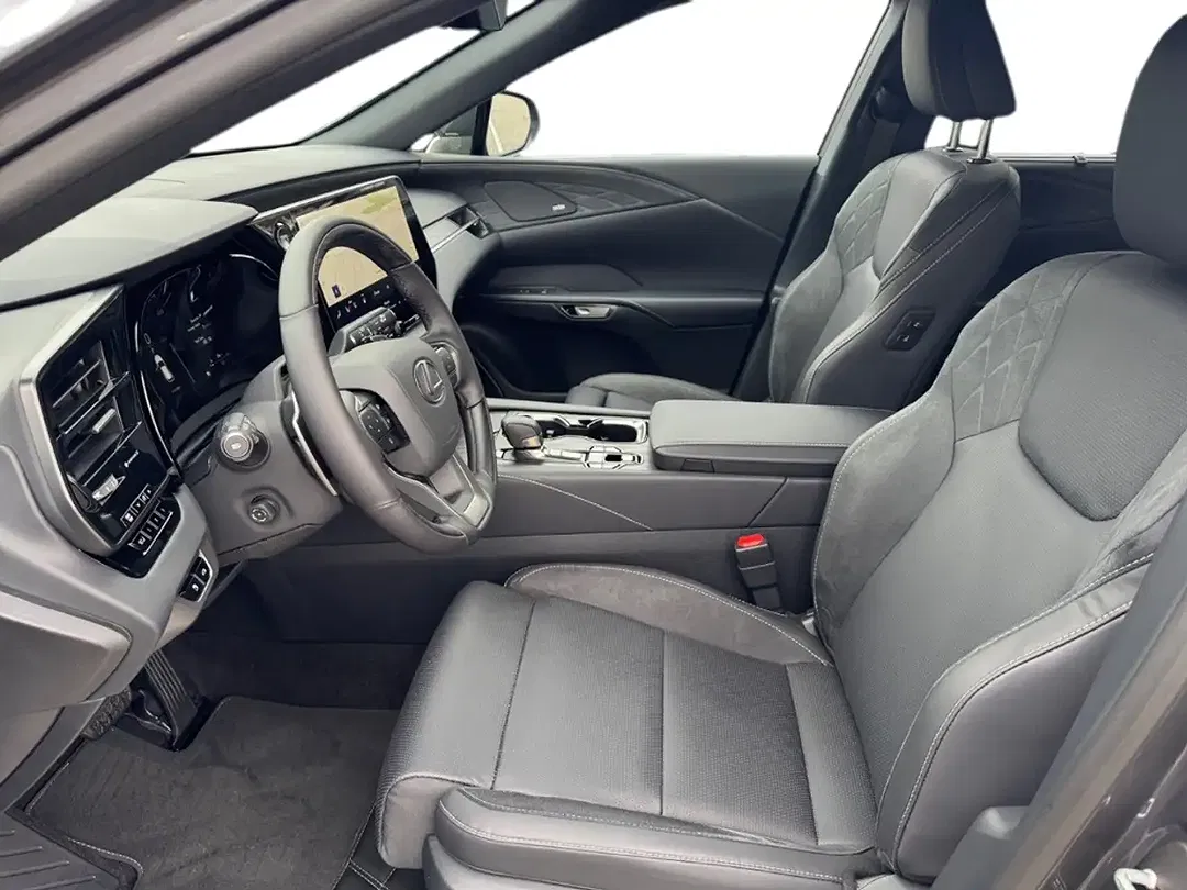 Lexus RX 450h - Thumbnail 8