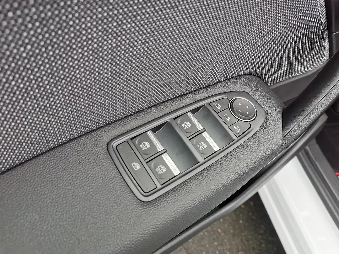 Mitsubishi ASX - Thumbnail 9