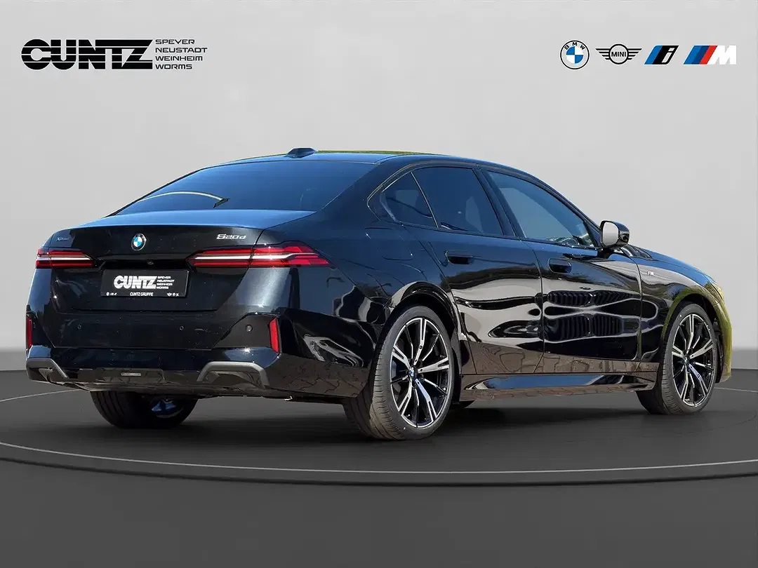 BMW 520 - Thumbnail 5