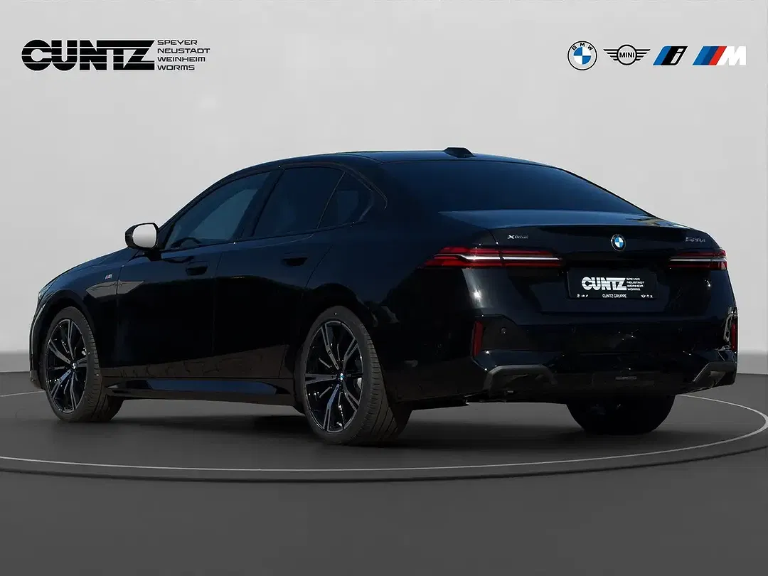 BMW 520 - Thumbnail 7