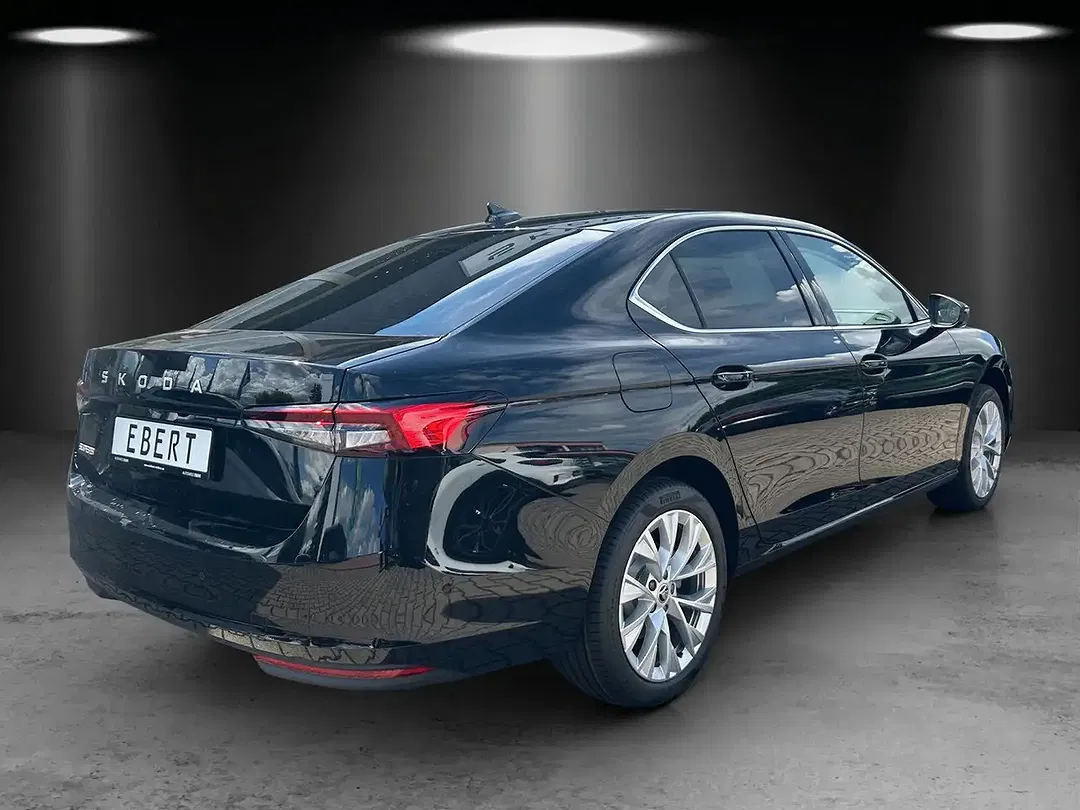 Skoda Superb - Thumbnail 5