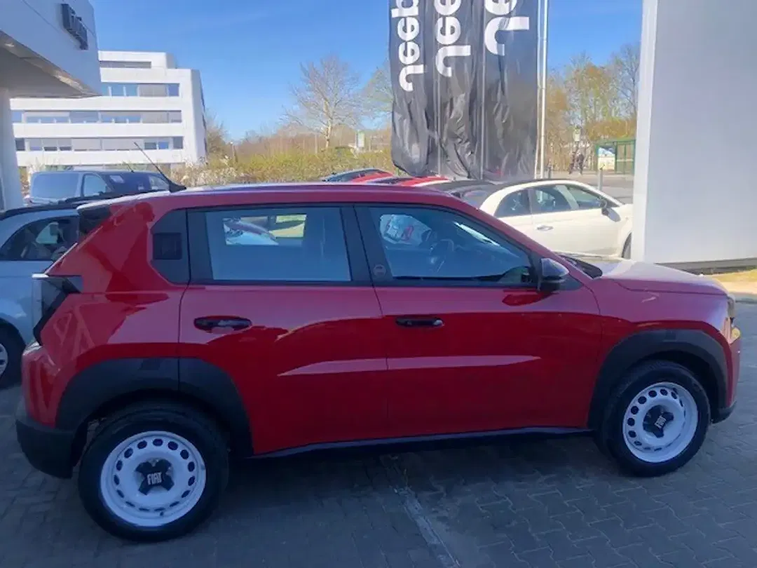 Fiat Grande Panda - Thumbnail 4