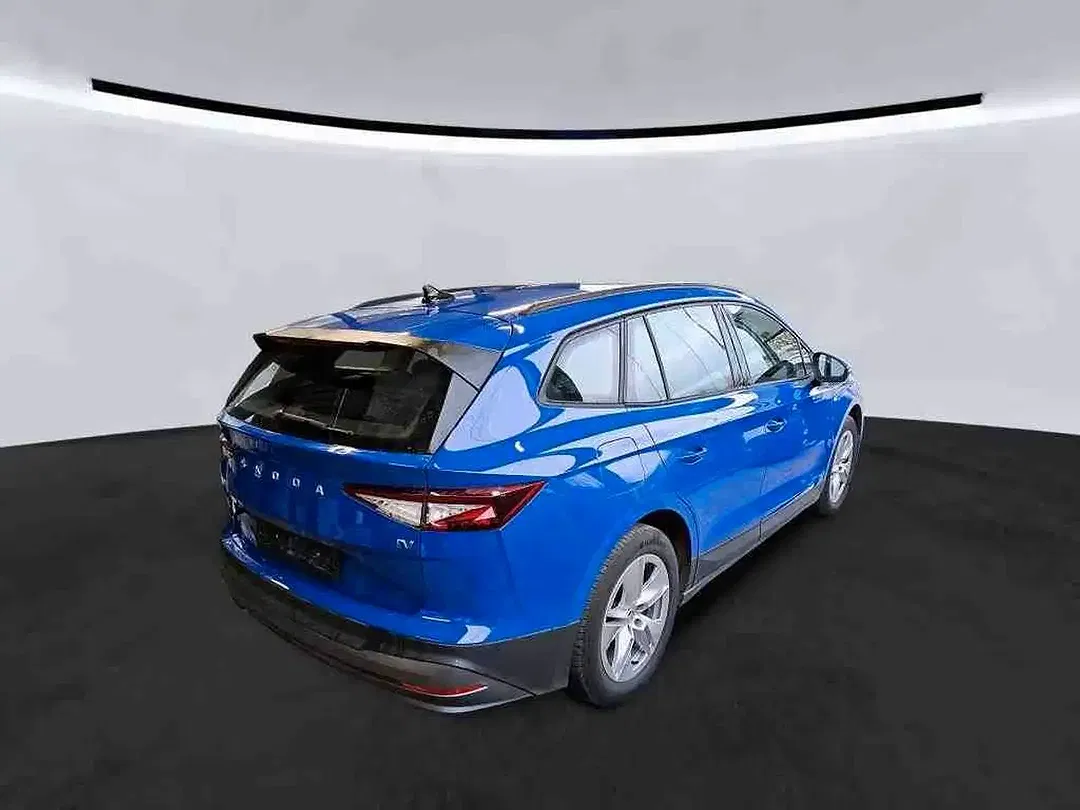 Skoda Enyaq - Thumbnail 3