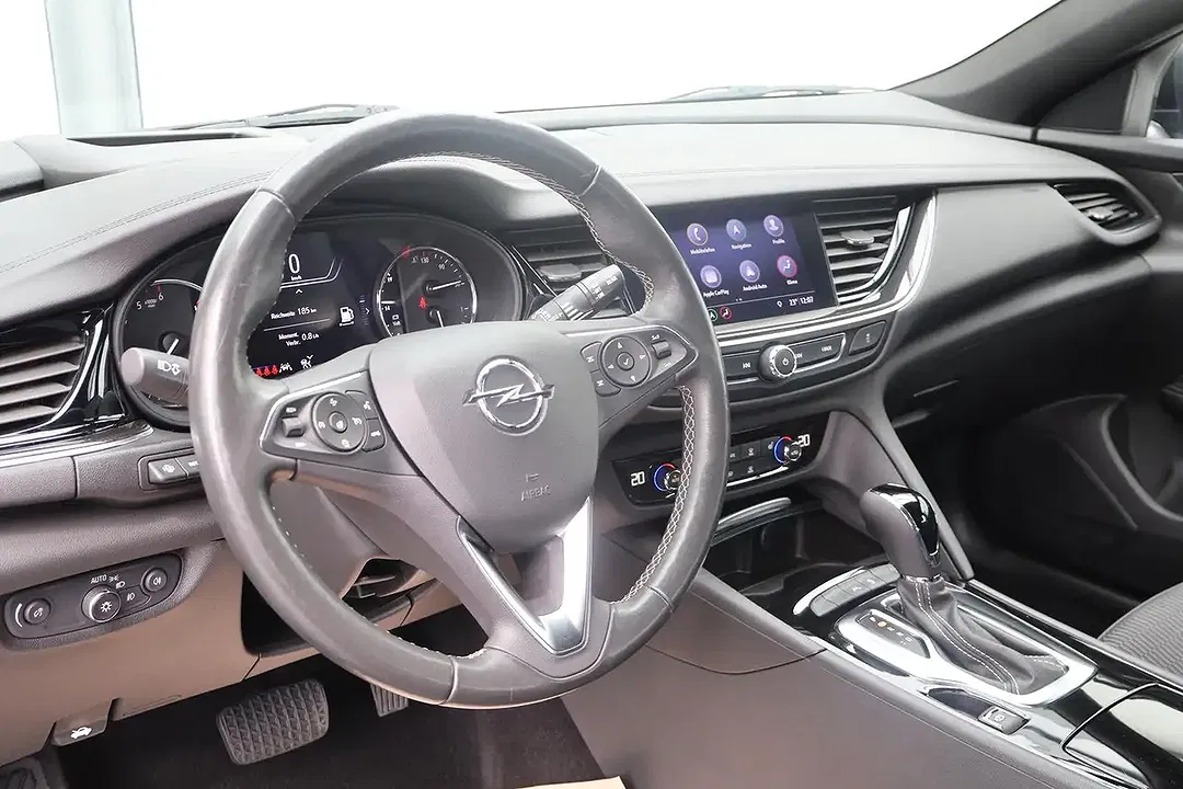 Opel Insignia - Thumbnail 10