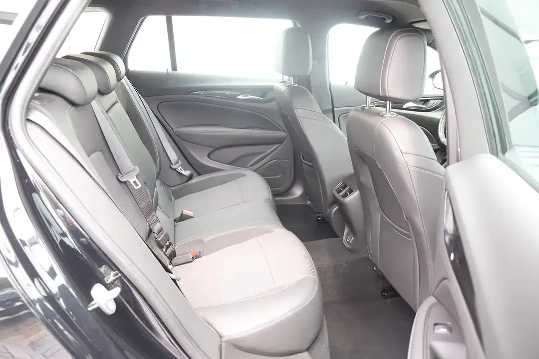 Opel Insignia - Thumbnail 14