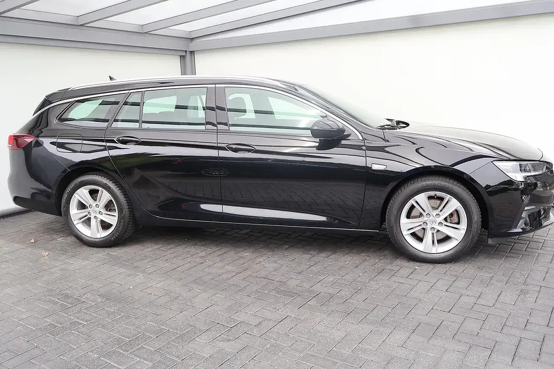 Opel Insignia - Thumbnail 5