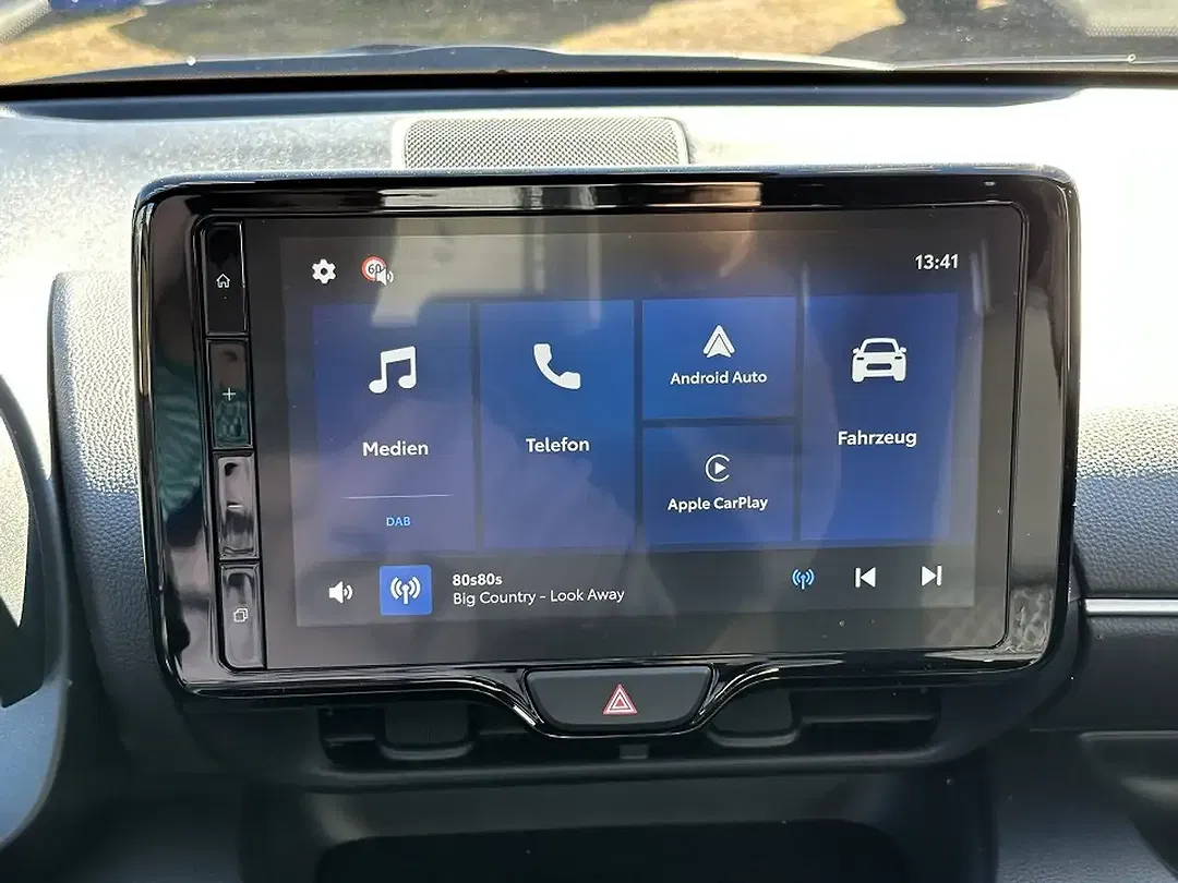 Mazda 2 - Thumbnail 10