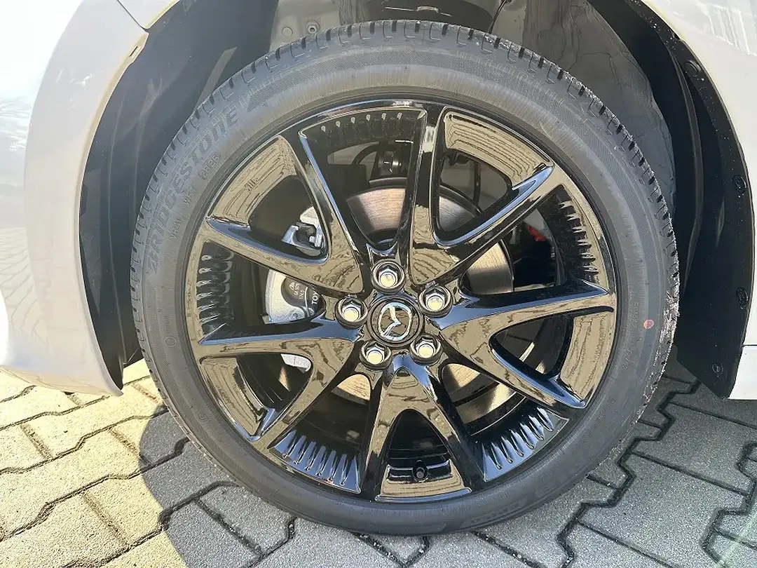 Mazda 2 - Thumbnail 6