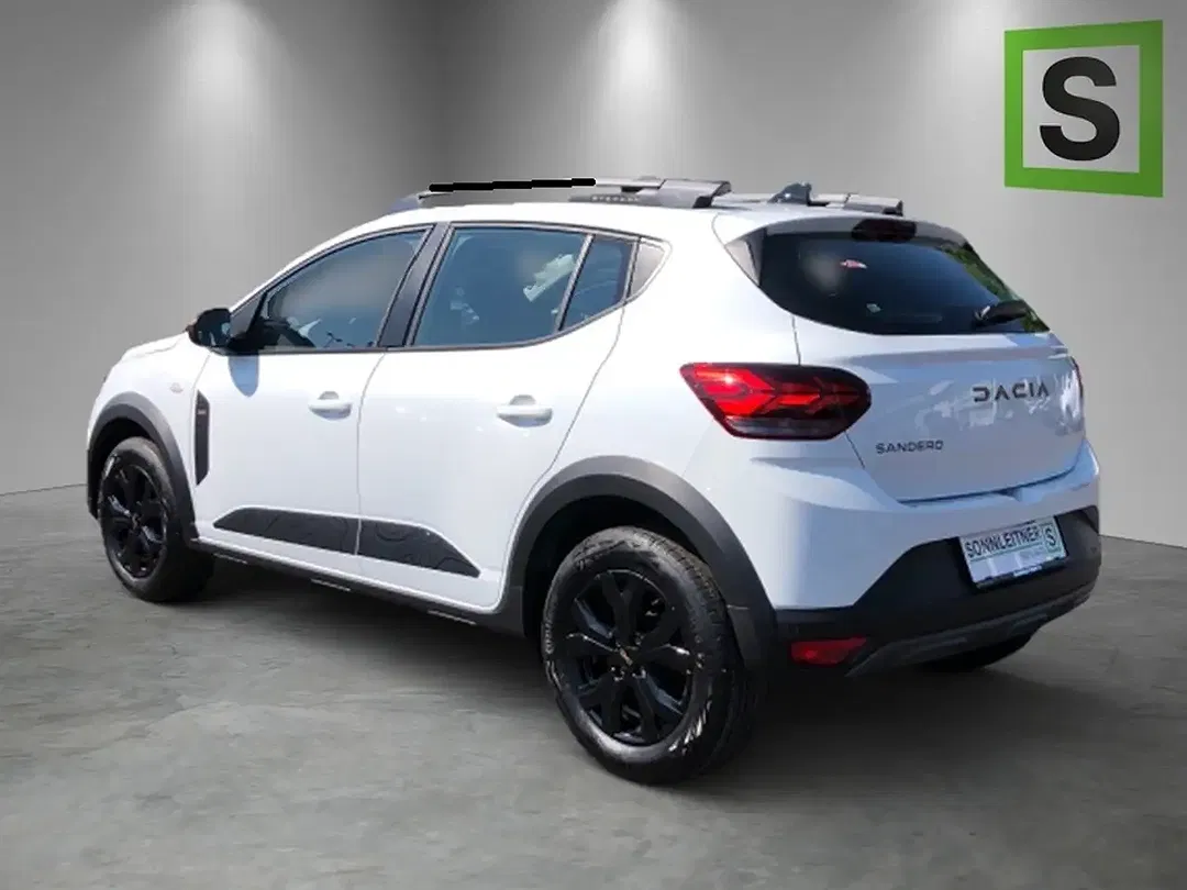 Dacia Sandero - Thumbnail 2