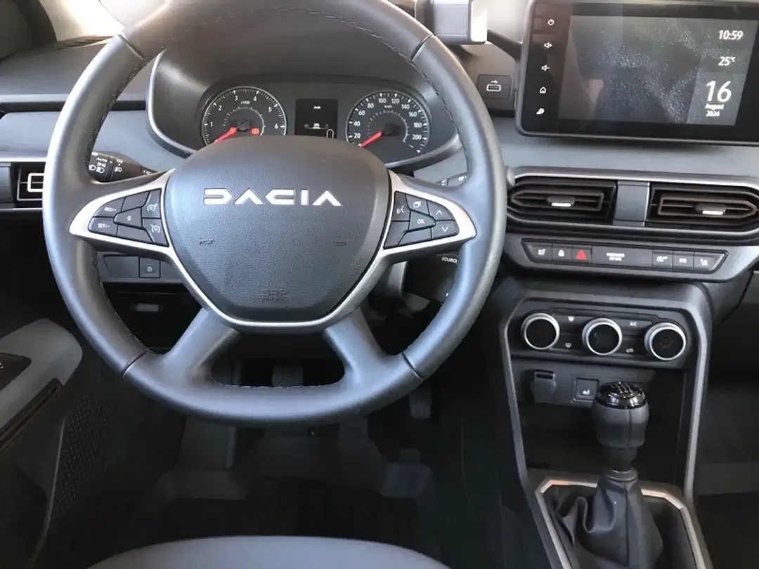 Dacia Sandero - Thumbnail 5