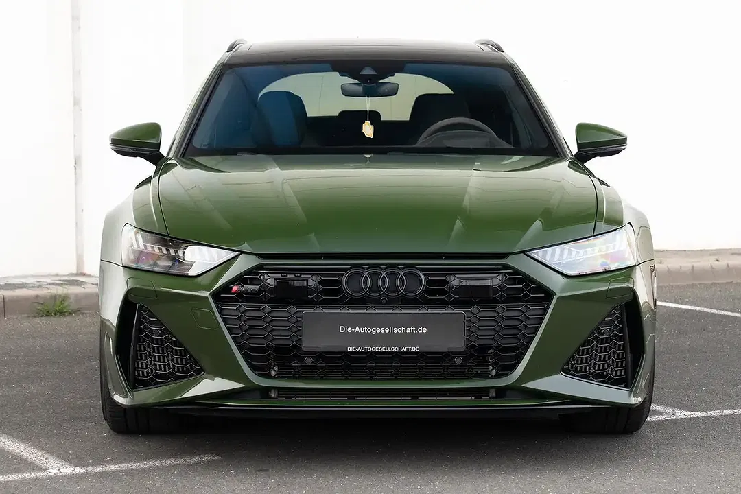 Audi RS6 - Thumbnail 5