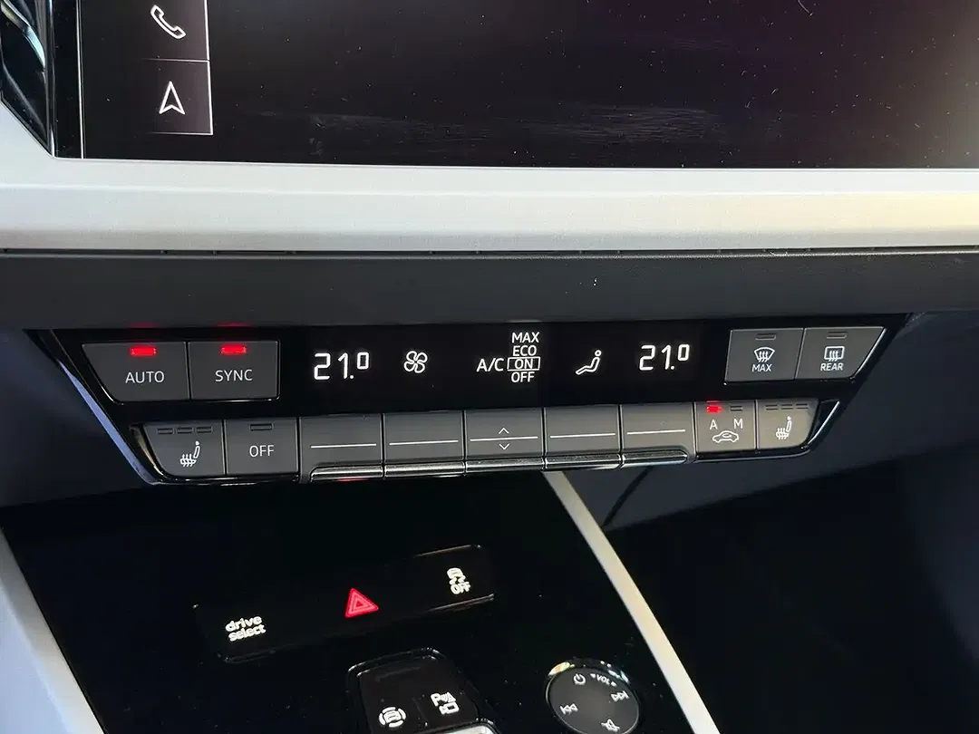 Audi Q4 e-tron - Thumbnail 15
