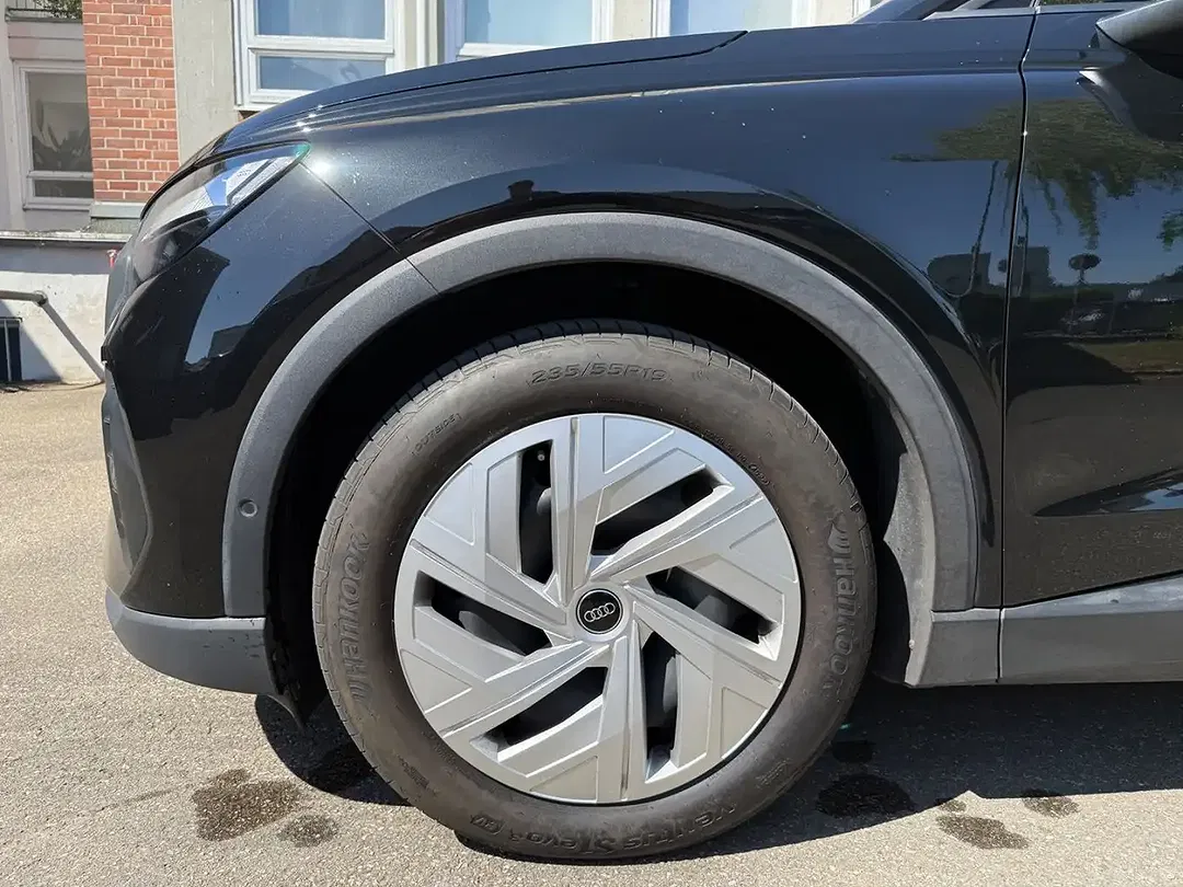 Audi Q4 e-tron - Thumbnail 7