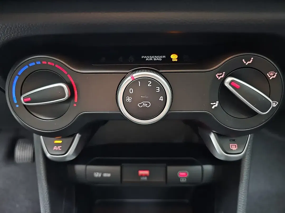 Kia Picanto - Thumbnail 11