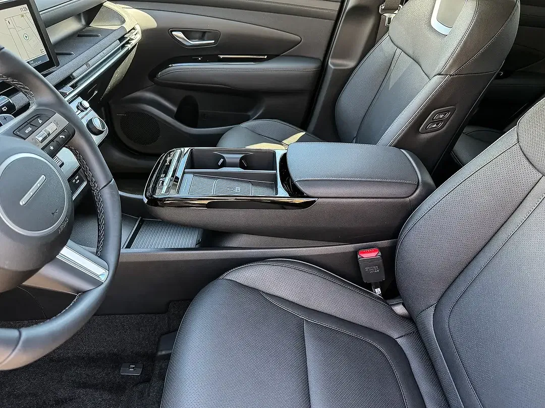 Hyundai TUCSON - Thumbnail 13