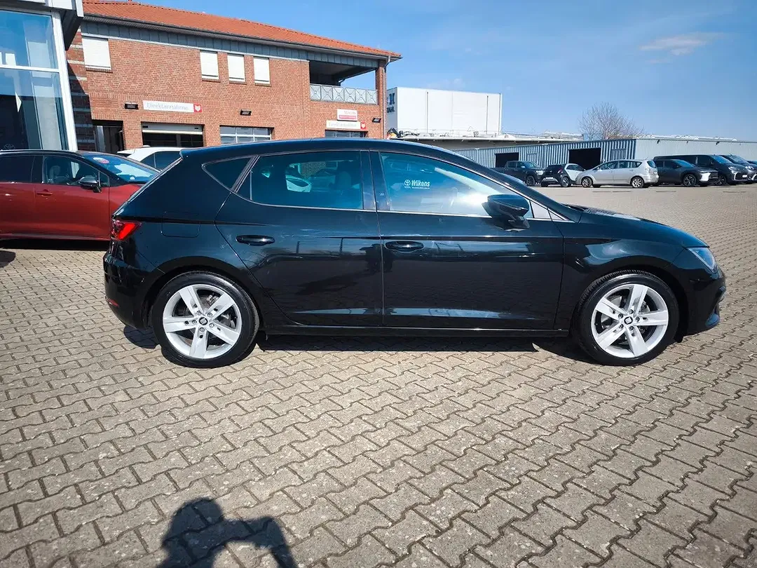SEAT Leon - Thumbnail 7