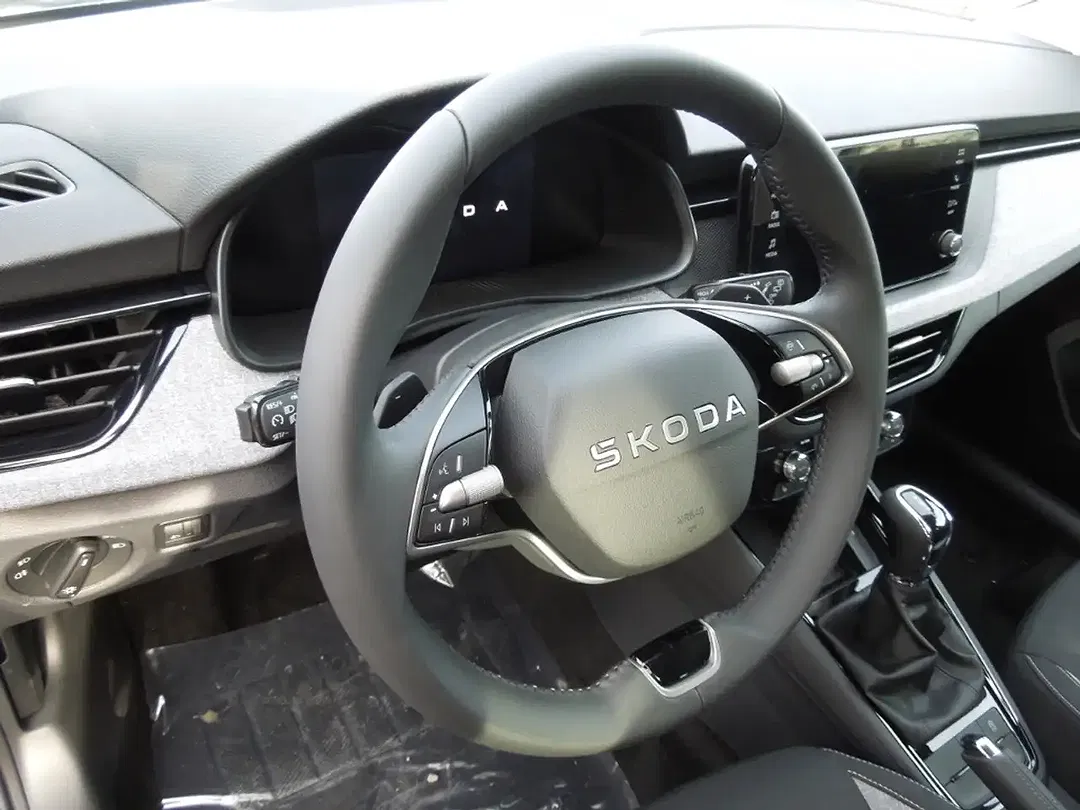 Skoda Scala - Thumbnail 6