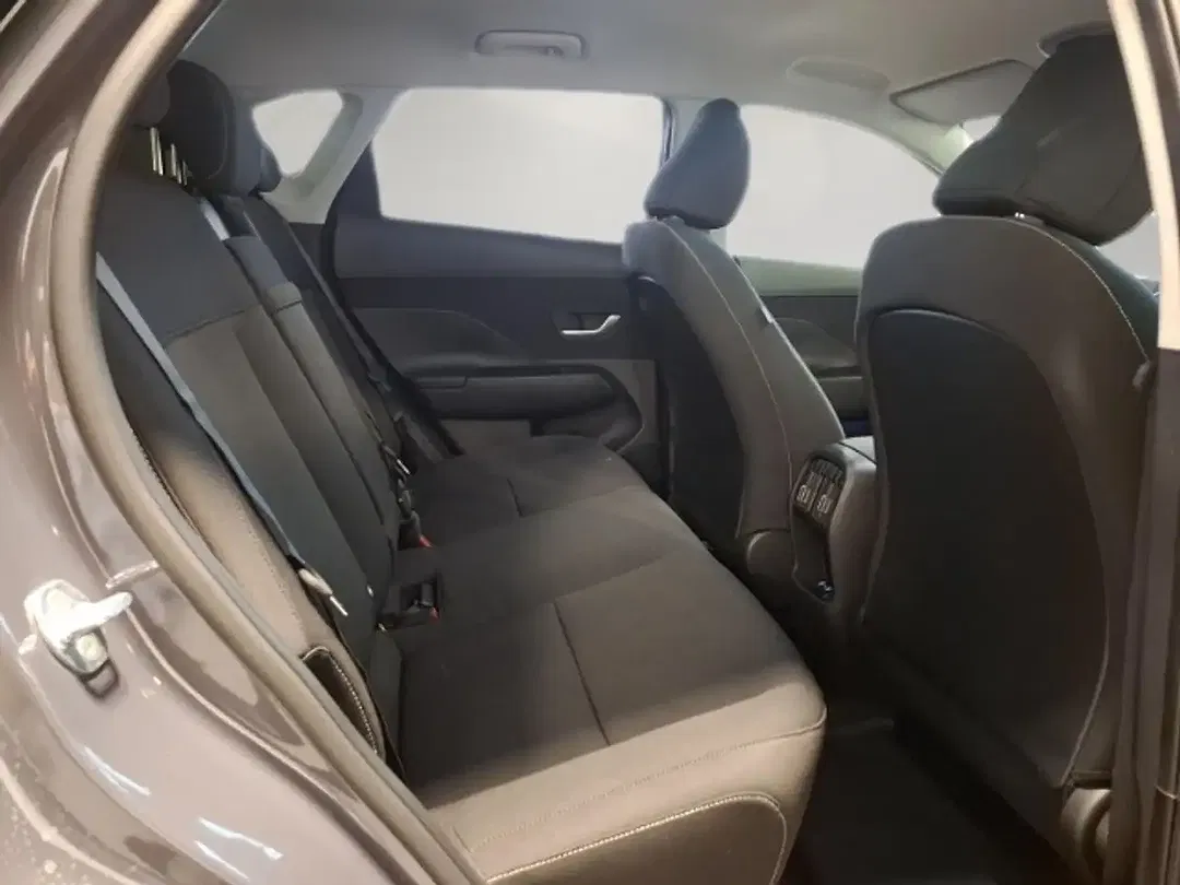 Hyundai KONA - Thumbnail 13