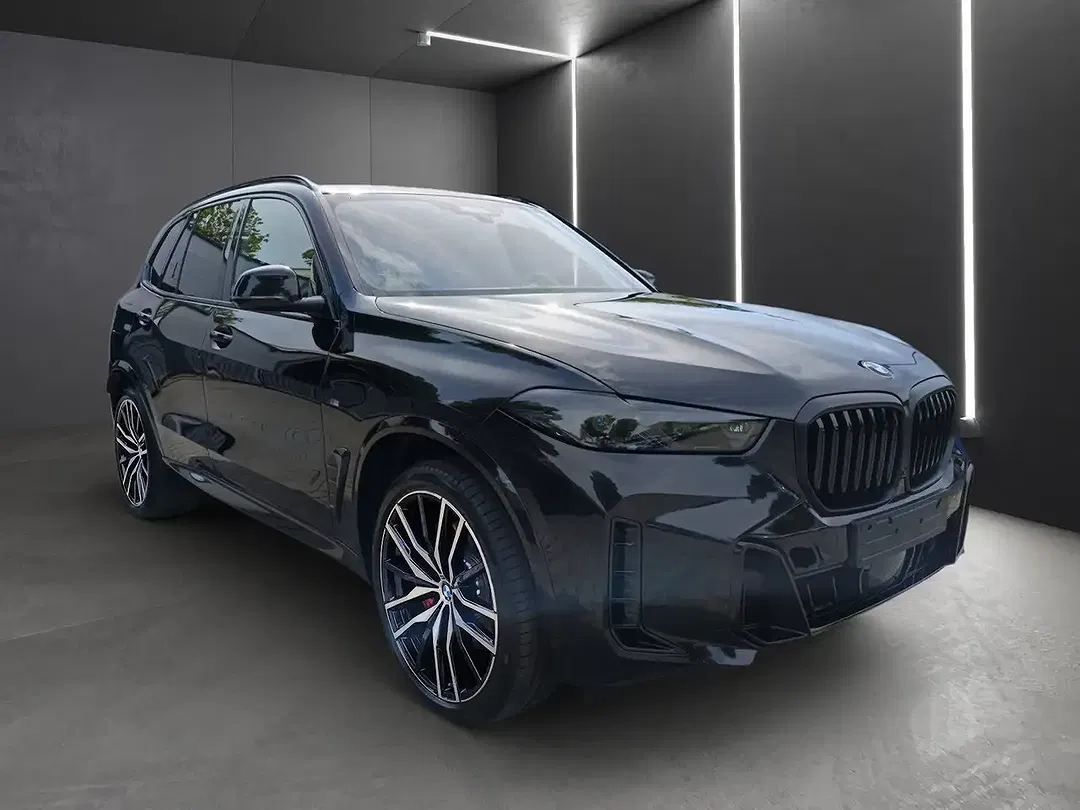BMW X5 - Thumbnail 2